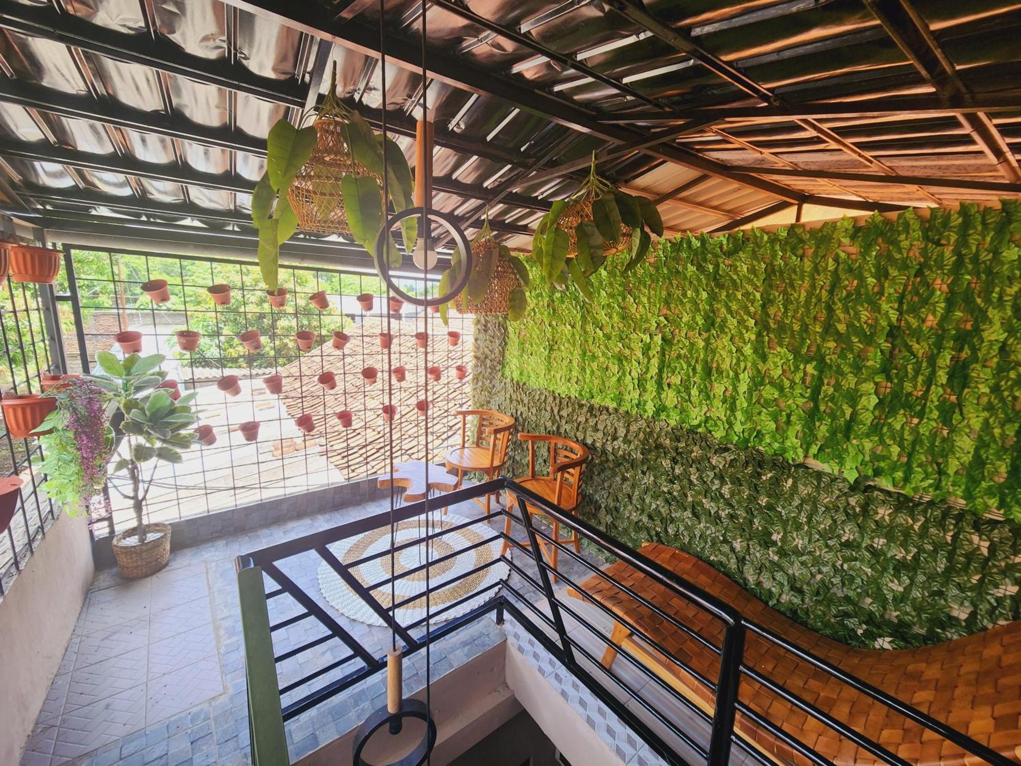 Sammy Home Yogyakarta Exterior photo
