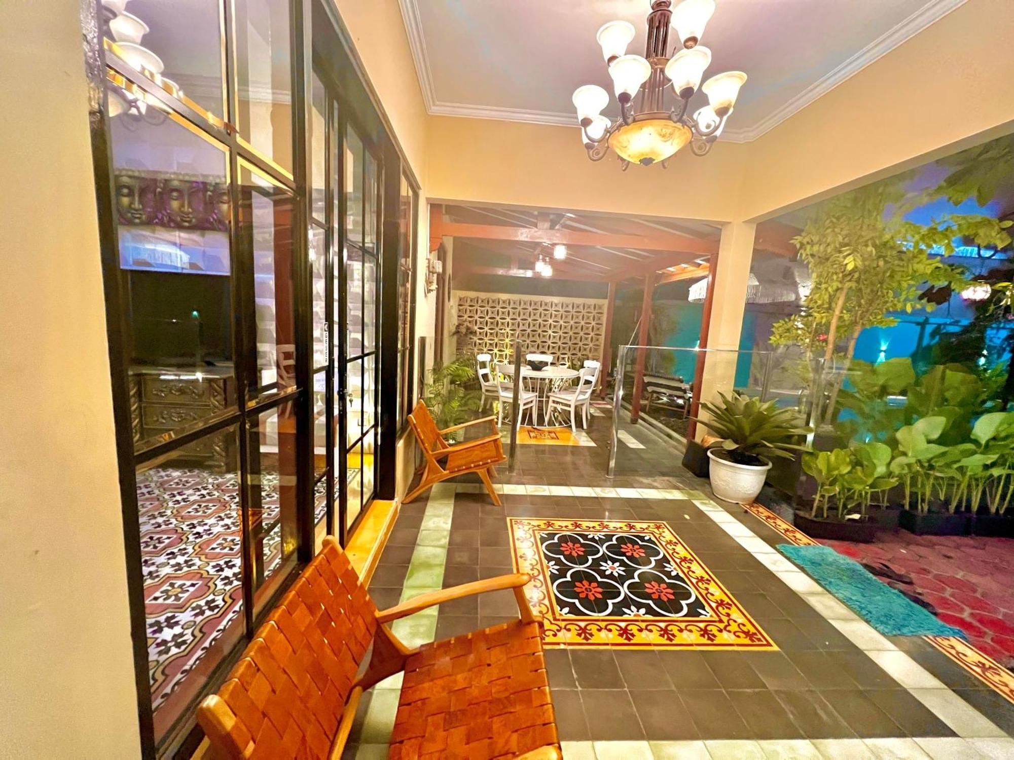 Sammy Home Yogyakarta Exterior photo