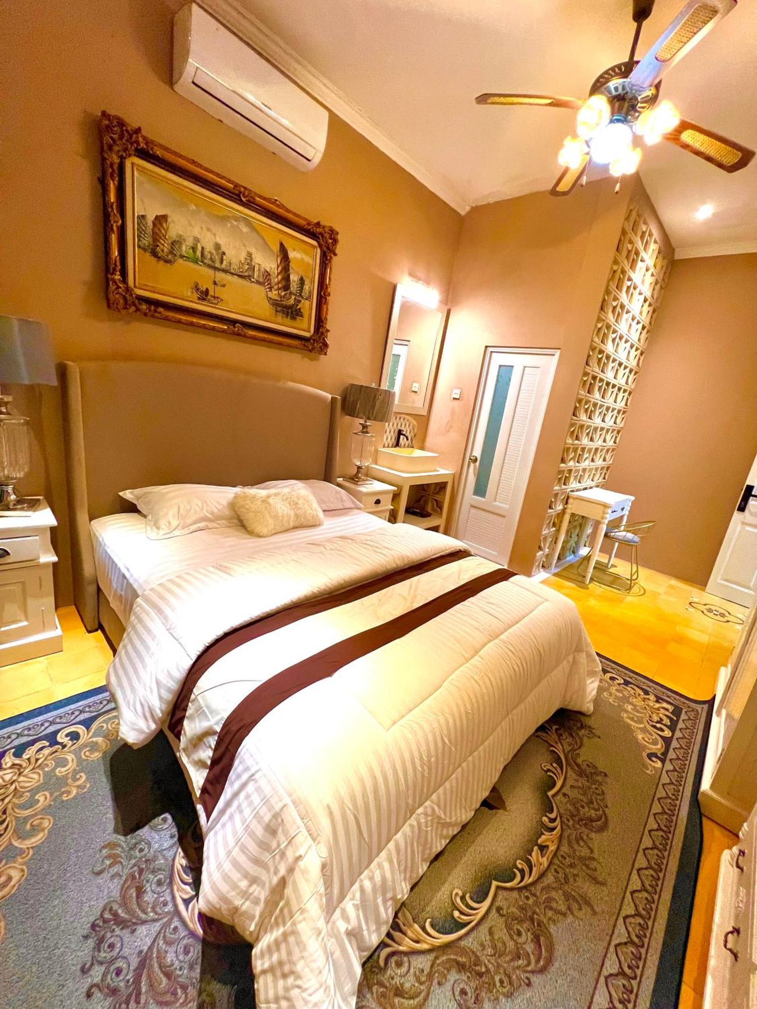 Sammy Home Yogyakarta Exterior photo