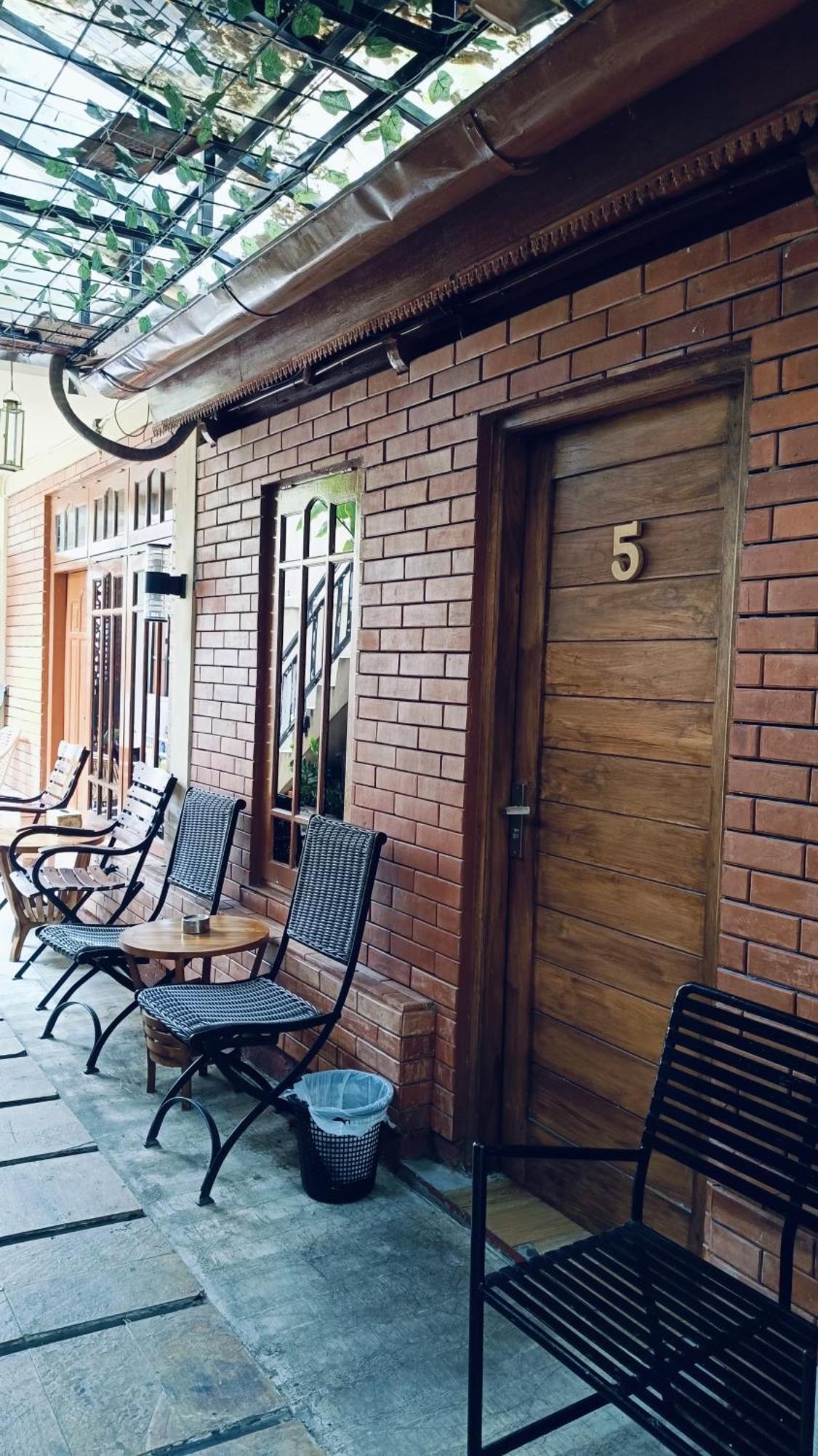 Sammy Home Yogyakarta Exterior photo